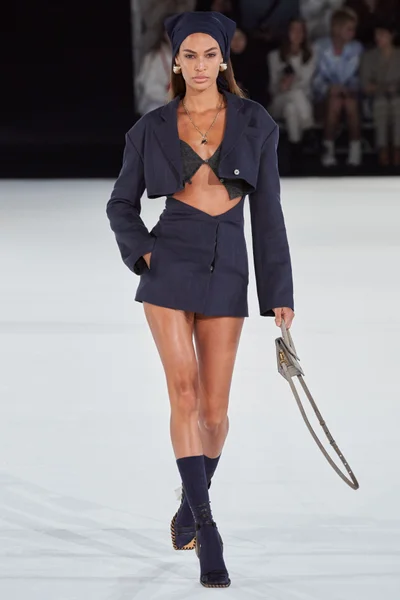 Look 35